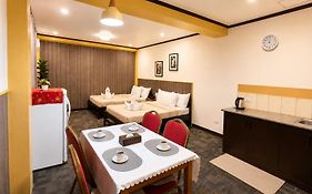 Amax Inn Makati